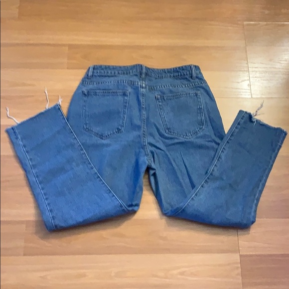 ⚡️SALE⚡️BooHoo mom jeans - Picture 4 of 4